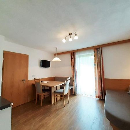Gaestehaus Hauser Hainzenberg Εξωτερικό φωτογραφία