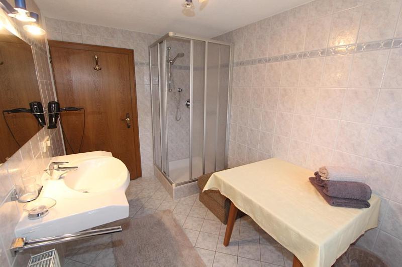 Gaestehaus Hauser Hainzenberg Εξωτερικό φωτογραφία