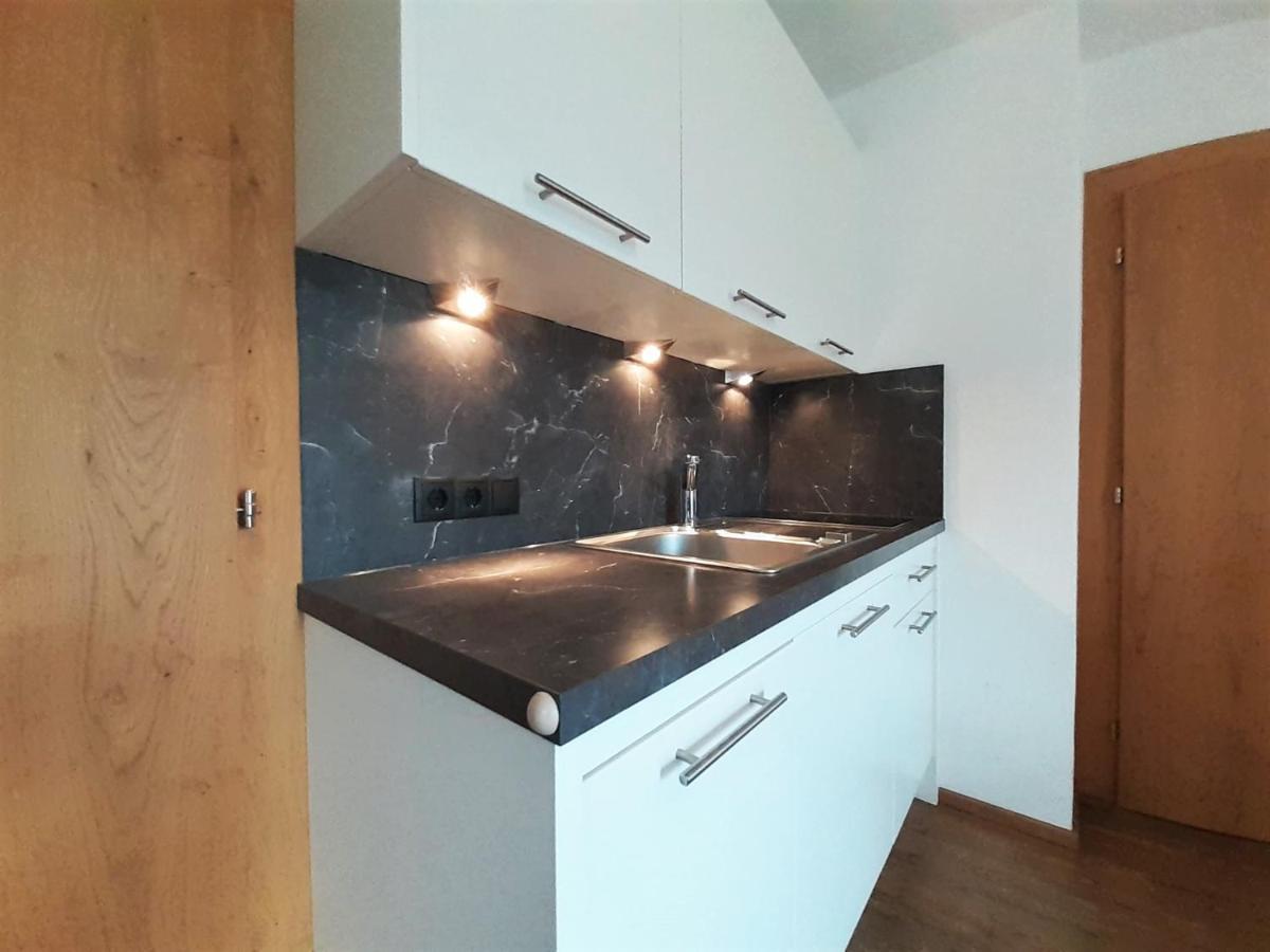 Gaestehaus Hauser Hainzenberg Εξωτερικό φωτογραφία