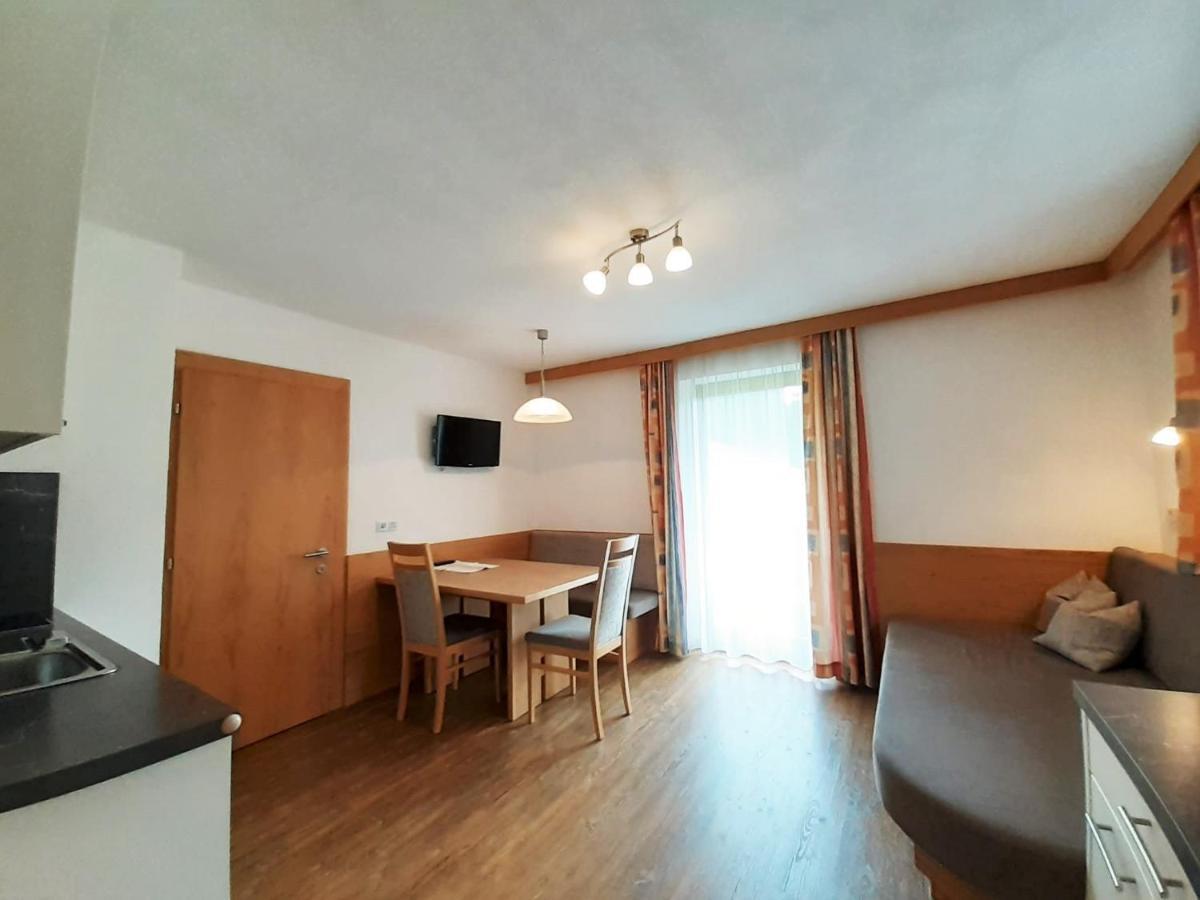Gaestehaus Hauser Hainzenberg Εξωτερικό φωτογραφία